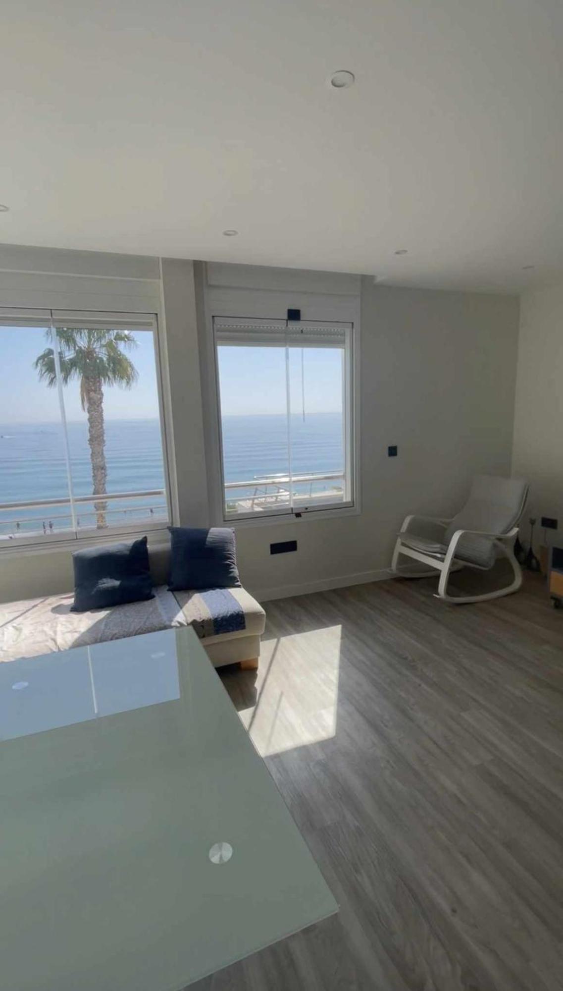 Moderno Piso Mirando Al Mar Διαμέρισμα Τορρεμολίνος Εξωτερικό φωτογραφία
